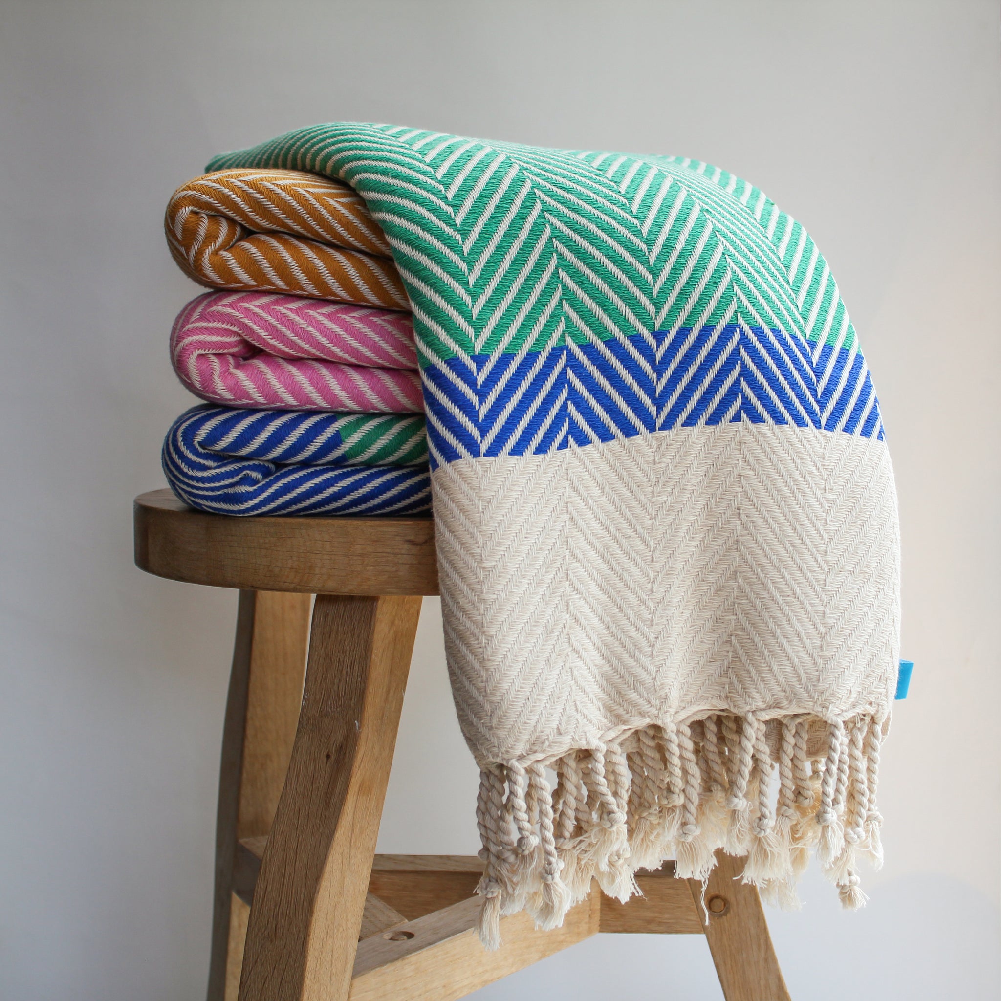 HERRINGBONE  Two coloured Handwoven Cotton Throw