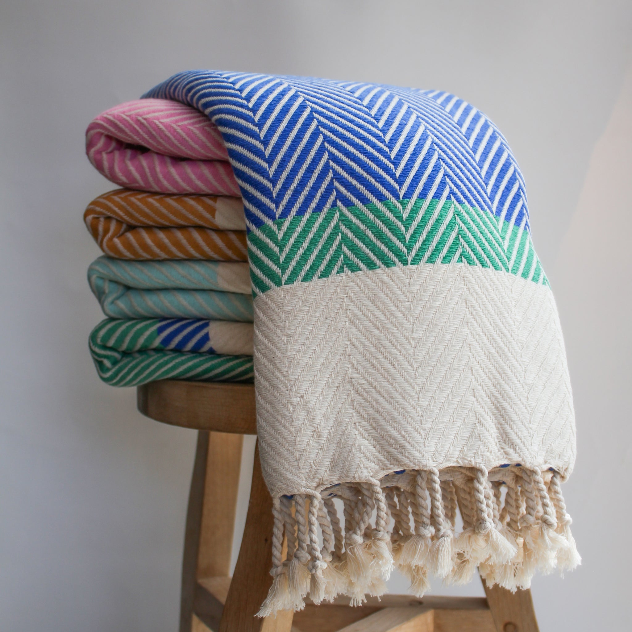 HERRINGBONE  Two coloured Handwoven Cotton Throw